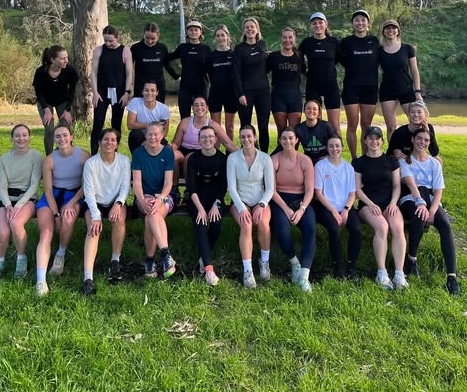 Femmi Run Community - Melbourne group photo