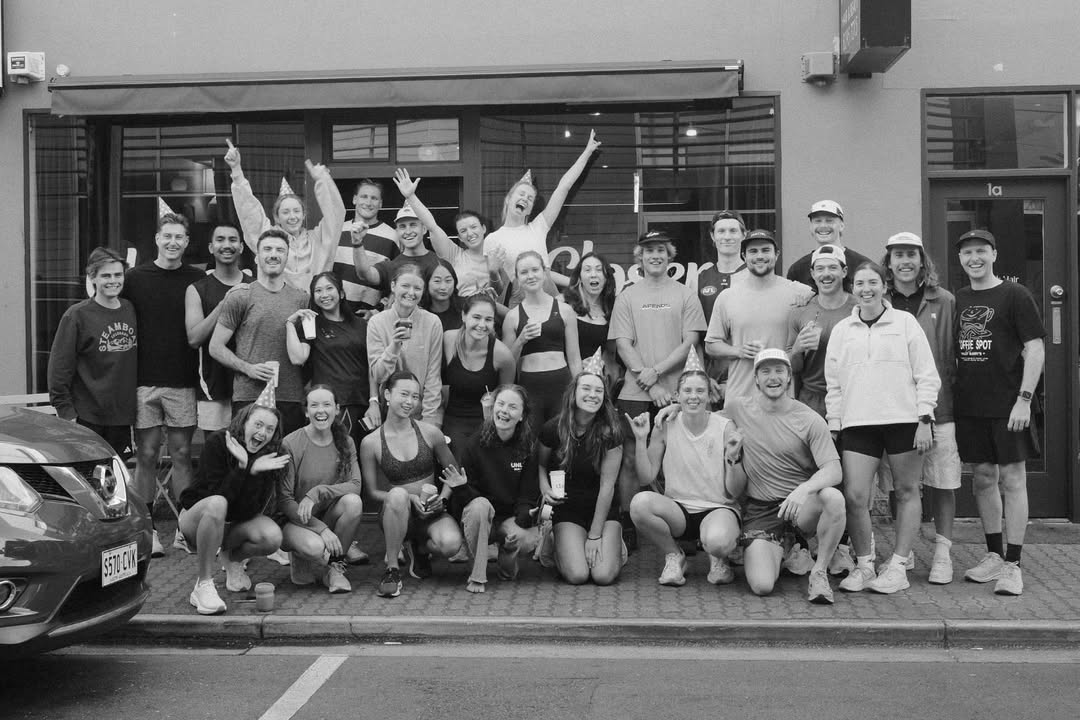 Geneg Run Association group photo