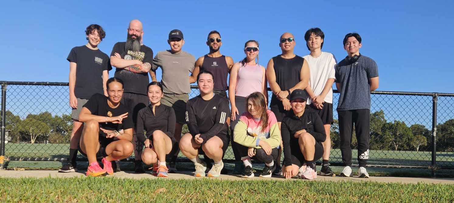 Run STRNG group photo
