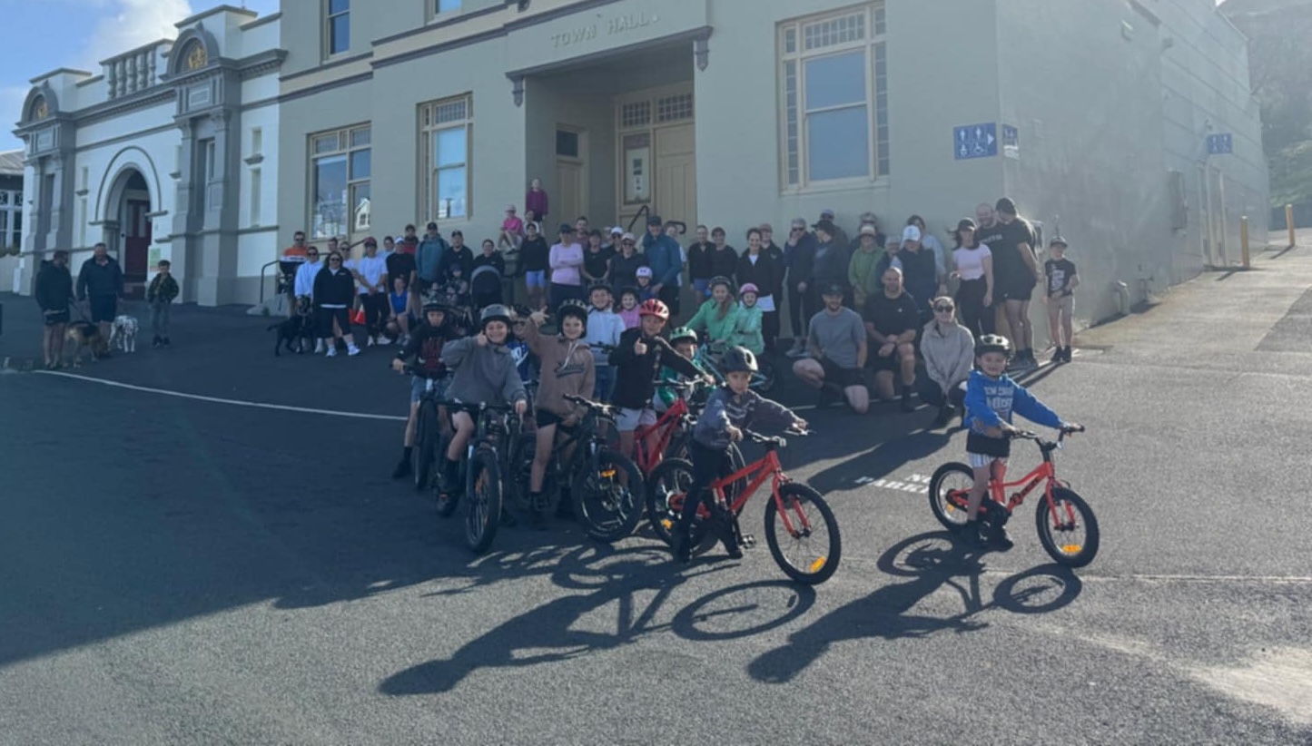 The Coffee Run, Stanely group photo