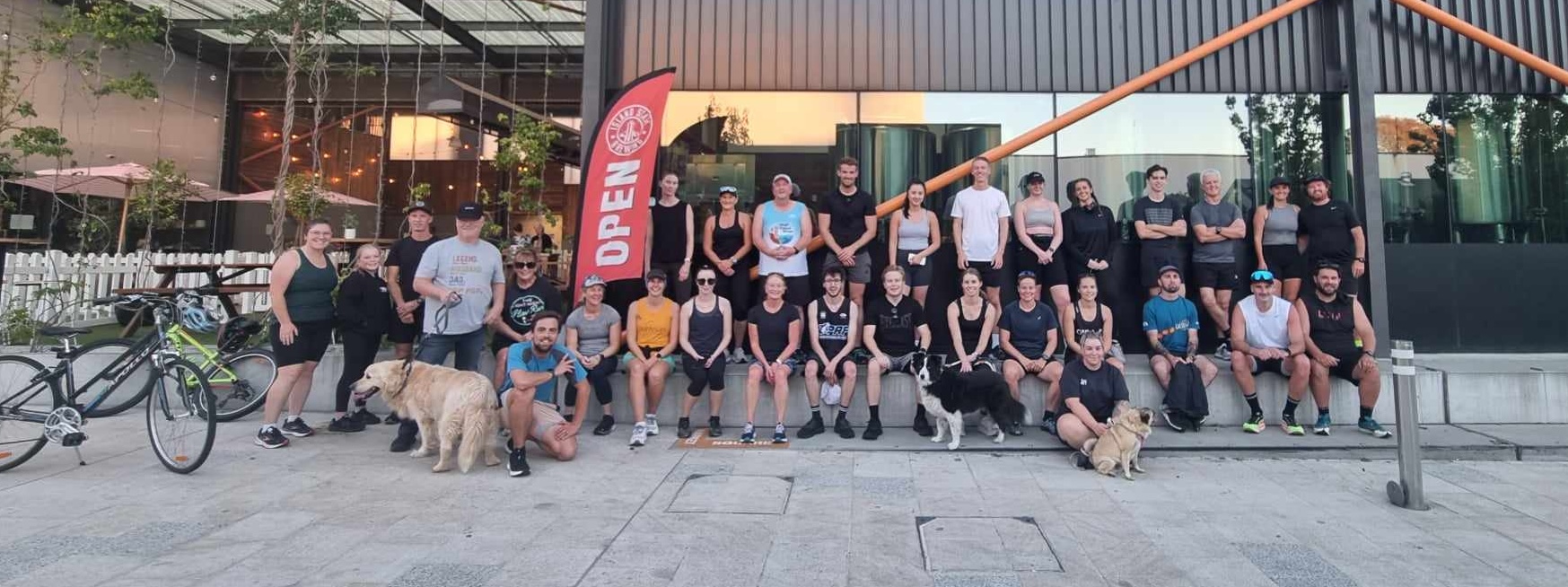 The Pub Run, Devonport group photo